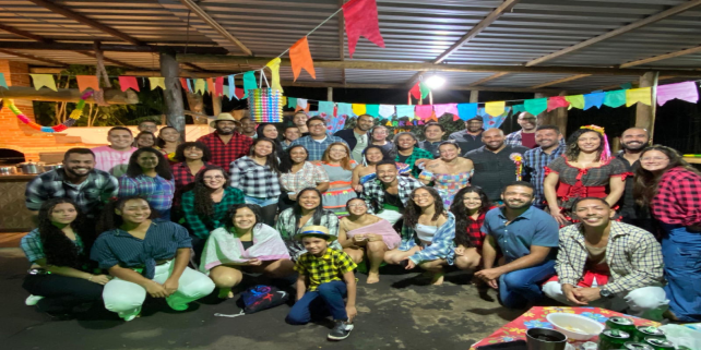 Fox Cross Training em Serra-ES, academia de Cross Training com treino em grupo, musculação e exercícios aeróbicos.